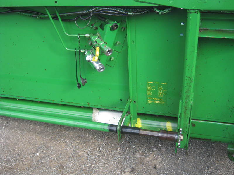 Flex Head  John Deere 925 Flex Head Photo